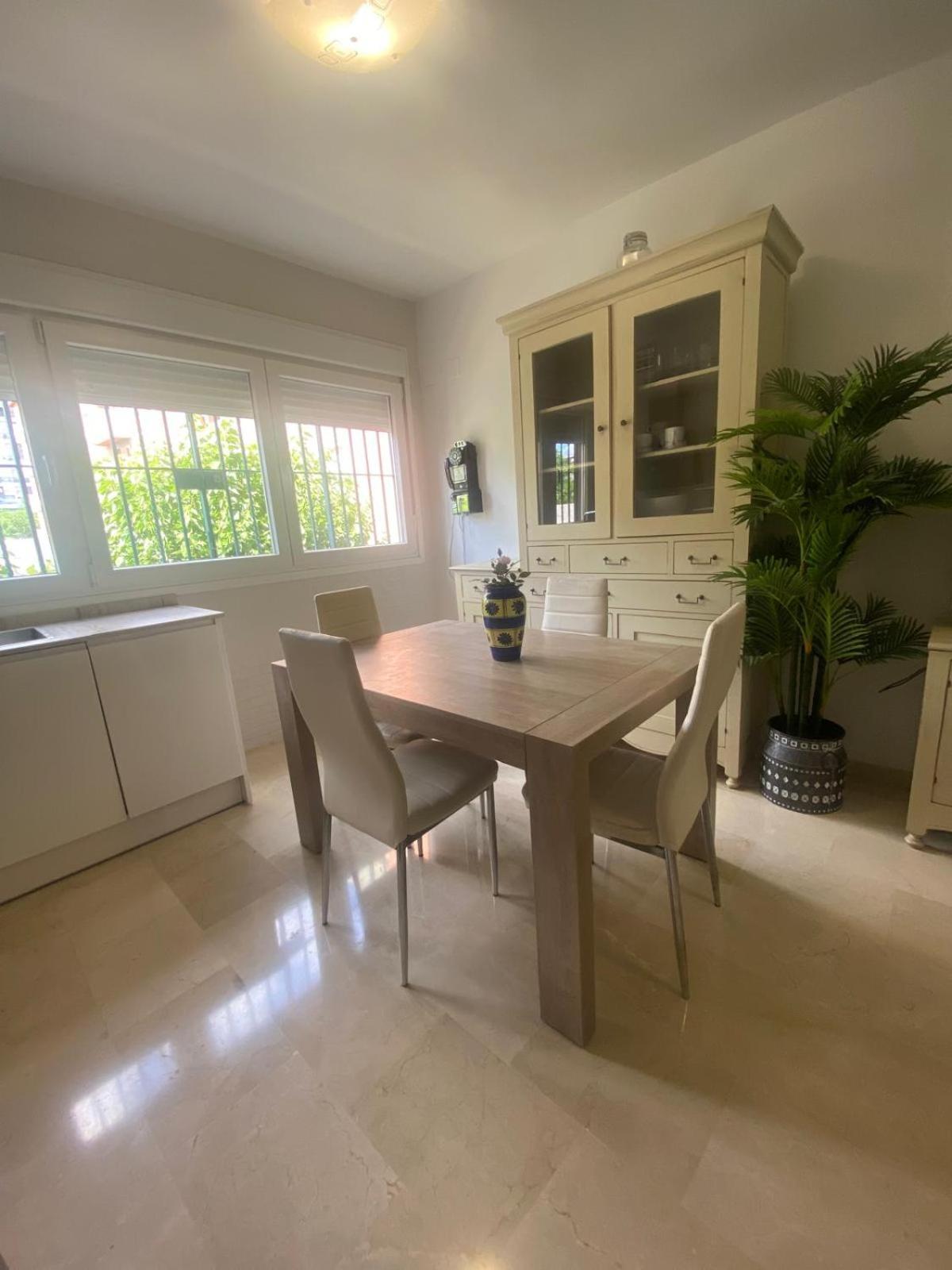 Nervion Luxury Sevilla Εξωτερικό φωτογραφία